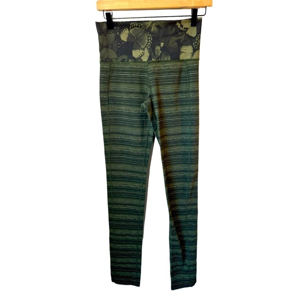 Lululemon women SZ 4 Skinny Groove Pant II Green Butterfly Leggings